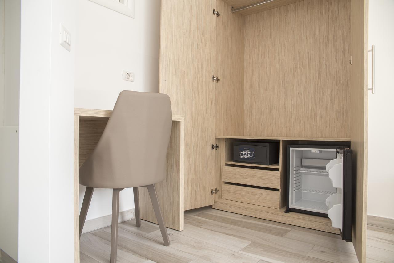 Rooms A Due Passi Dal Mare Porto Recanati Exterior foto
